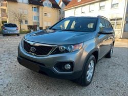 Grau Gebraucht 2010 Kia Sorento SUV | 6.800 € (Guter Preis)