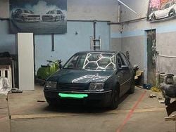 Grün Gebraucht 2002 VW Bora Basis Limousine | 1.800 € (Guter Preis)