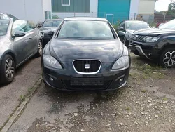 Schwarz Gebraucht 2011 Seat Leon Stylance Limousine | 2.320 € (Superpreis)