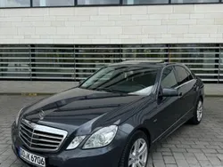 Grau Gebraucht 2012 Mercedes E350 Elegance Limousine | 8.000 € (Superpreis)