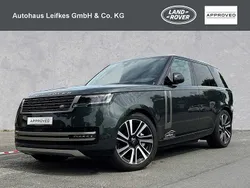 Belgravia green metallic (metallic) Gebraucht 2024 Land Rover Range Rover HSE SUV | 142.900 €