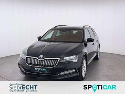 Schwarz (metallic) Gebraucht 2022 Skoda Superb Ambition Kombi | 26.770 € (Fairer Preis)