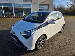 Weiß Gebraucht 2019 Toyota Aygo Connect Style Kleinwagen | 9.650 € (Fairer Preis)