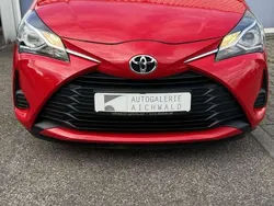 Rot Gebraucht 2020 Toyota Yaris Comfort Kleinwagen | 11.800 € (Guter Preis)