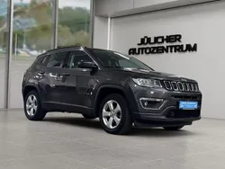 Schwarz Gebraucht 2020 Jeep Compass Longitude SUV | 17.990 € (Fairer Preis)