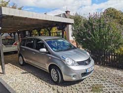Silber Gebraucht 2009 Nissan Note Acenta Van / Kleinbus | 4.400 € (Etwas zu teuer)