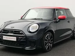 Grau Gebraucht 2024 Mini John Cooper Works Kleinwagen | 33.633 € (Guter Preis)