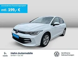 Pure white Gebraucht 2024 VW Golf VIII Business Limousine | 24.530 € (Guter Preis)