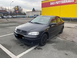 Schwarz Gebraucht 1999 Opel Astra Limousine | 1.500 € (Fairer Preis)