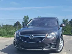 Braun Gebraucht 2016 Opel Insignia Country Tourer Kombi | 5.500 € (Superpreis)