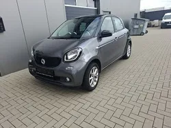 Karosserie in graphite grey (m Gebraucht 2014 Smart ForFour Kleinwagen | 6.900 € (Etwas zu teuer)