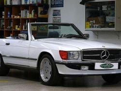 Articweiss Gebraucht 1987 Mercedes SL300 Cabrio | 36.950 €
