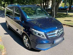 Blau Gebraucht 2020 Mercedes V220 Van / Kleinbus | 37.900 € (Superpreis)