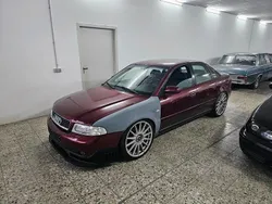 Rot Gebraucht 2000 Audi A4 Basis Limousine | 8.000 €