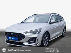 Silber Gebraucht 2023 Ford Focus ST-Line Kombi | 22.940 € (Superpreis)