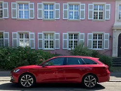 Rot Gebraucht 2021 Seat Leon FR Kombi | 22.900 € (Fairer Preis)