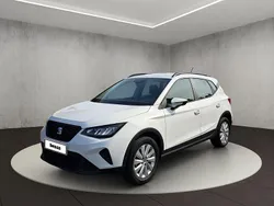 Weiß Gebraucht 2023 Seat Arona Style SUV | 15.550 € (Guter Preis)