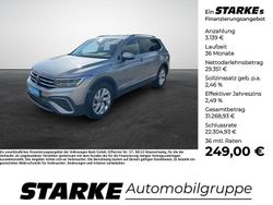 Pyritsilber metallic Gebraucht 2024 VW Tiguan Allspace Life SUV | 32.490 € (Superpreis)