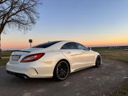 Weiß Gebraucht 2015 Mercedes CLS63 AMG AMG Coupé | 49.900 €