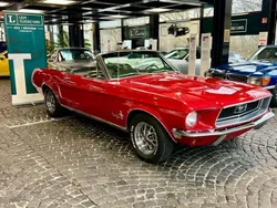 Rot Gebraucht 1968 Ford Mustang Cabrio | 56.800 €