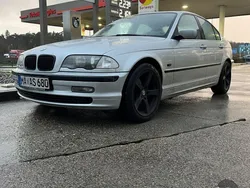 Silber Gebraucht 2000 BMW 323 Limousine | 3.200 € (Guter Preis)