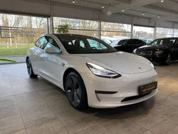 Weiß Gebraucht 2020 Tesla Model 3 Long Range Limousine | 23.490 € (Fairer Preis)