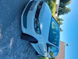 Weiß Gebraucht 2011 VW Touran Van / Kleinbus | 6.500 € (Fairer Preis)
