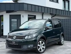 Grün Gebraucht 2012 VW Touran Cross Van / Kleinbus | 13.950 € (Etwas zu teuer)