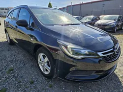 Schwarz Gebraucht 2018 Opel Astra Edition Limousine | 7.378 € (Fairer Preis)