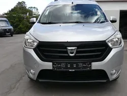 Silber Gebraucht 2015 Dacia Dokker Van | 5.390 € (Fairer Preis)