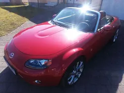 Rot Gebraucht 2005 Mazda MX5 Cabrio | 13.400 € (Teuer)