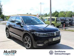 Deep black perleffekt 6870 (metallic) Gebraucht 2019 VW Tiguan IQ Drive SUV | 22.445 € (Fairer Preis)