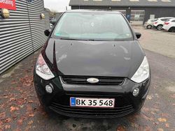 Schwarz Gebraucht 2010 Ford S-MAX Titanium Van / Kleinbus | 2.000 €