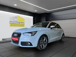 Blau Gebraucht 2012 Audi A1 Ambition Kleinwagen | 9.999 € (Teuer)