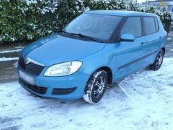 Blau Gebraucht 2011 Skoda Fabia Cool Edition Kleinwagen | 2.750 € (Guter Preis)