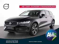 Gebraucht 2023 Volvo V60 CC Kombi | 35.990 € (Guter Preis)