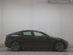 Schwarz Gebraucht 2021 Tesla Model 3 RWD Limousine | 20.480 € (Guter Preis)