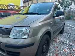 Braun Gebraucht 2011 Fiat Panda Kleinwagen | 3.900 € (Teuer)
