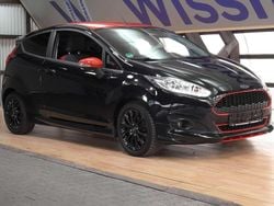 Schwarz/rot Gebraucht 2016 Ford Fiesta ST-Line Limousine | 7.275 € (Guter Preis)