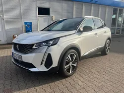 Weiß Gebraucht 2023 Peugeot 3008 GT SUV | 25.990 € (Fairer Preis)