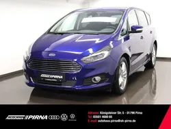 Indicblau Gebraucht 2017 Ford S-MAX Titanium Van / Kleinbus | 17.700 € (Fairer Preis)
