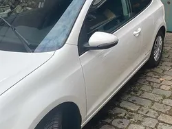 Weiß Gebraucht 2009 VW Golf VI Limousine | 3.000 € (Guter Preis)