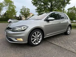 Beige Gebraucht 2017 VW Golf VII Highline Limousine | 15.500 € (Fairer Preis)
