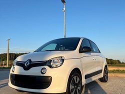 Weiß Gebraucht 2017 Renault Twingo LIMITED Kleinwagen | 6.300 € (Fairer Preis)