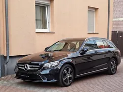 Schwarz Gebraucht 2021 Mercedes C200 Avantgarde Kombi | 26.200 € (Fairer Preis)