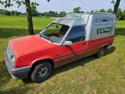 Gebraucht 1990 Renault Rapid Van | 700 €