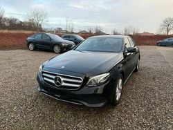 Schwarz Gebraucht 2017 Mercedes E220 Limousine | 14.400 € (Fairer Preis)