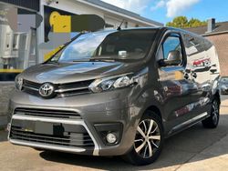 Grau Gebraucht 2018 Toyota Proace Verso Kombi | 13.800 €