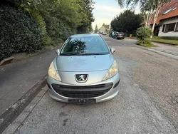 Silber Gebraucht 2007 Peugeot 207 Kleinwagen | 500 € (Superpreis)