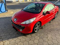 Rot Gebraucht 2008 Peugeot 207 CC Cabrio | 4.550 €